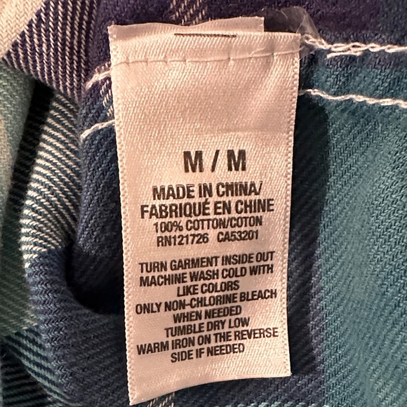 Aeropostale Teal and Navy Plaid Long Sleeve Shirt - Picture 5 of 5